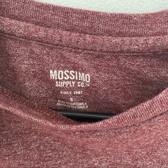 Mossimo t shirt: small - Picture 3 of 3